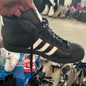 Adidas Men's Black and White Sneakers